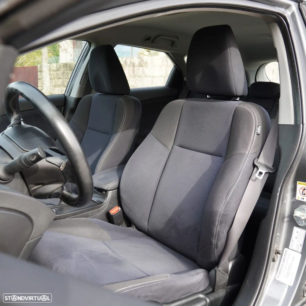 Honda Civic Tourer 1.6 i-DTEC Comfort - 9