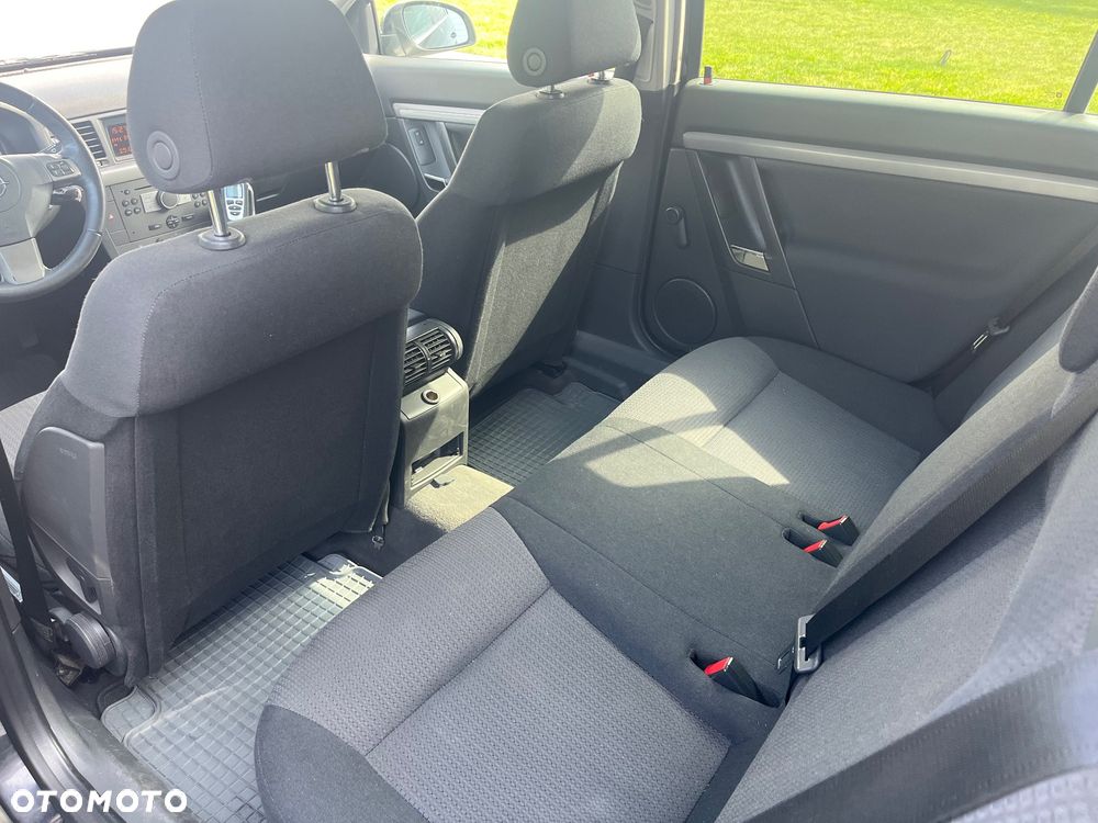 Opel Vectra 1.9 CDTI DPF Business - 9