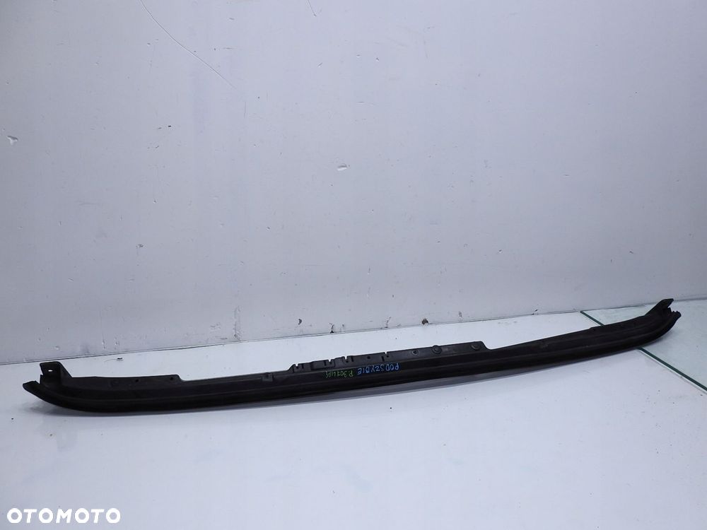 LISTWA PODSZYBIA PEUGEOT 307 LIFT - 2
