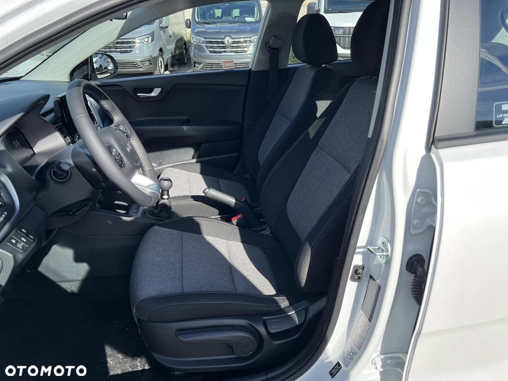 Kia Stonic 1.2 M - 12