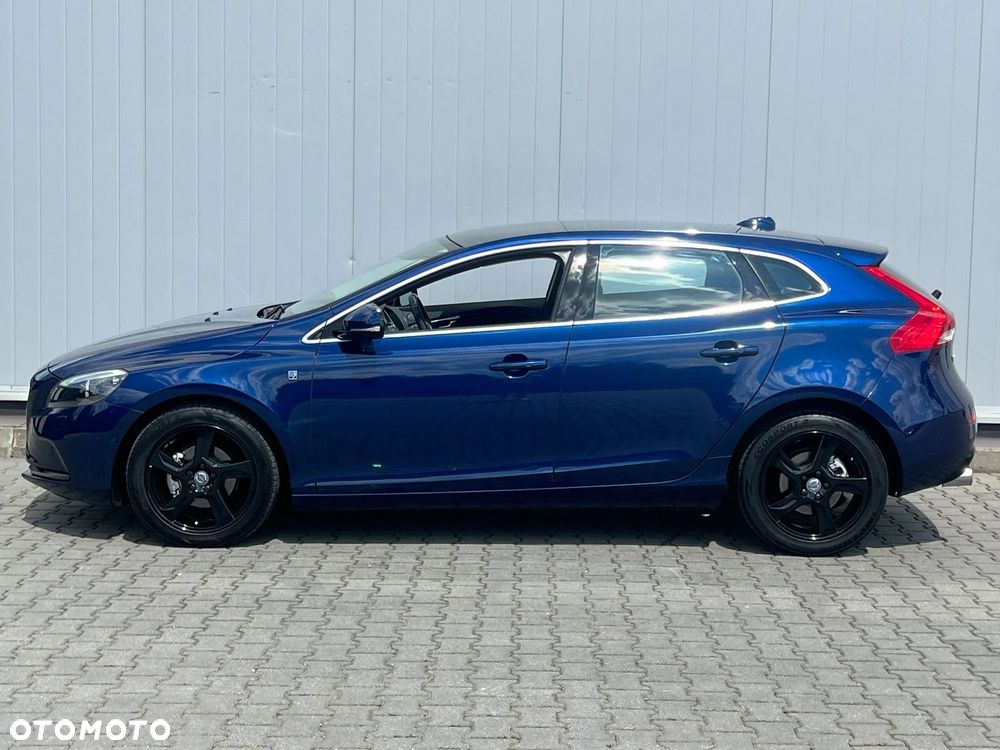 Volvo V40 D3 Ocean Race - 16