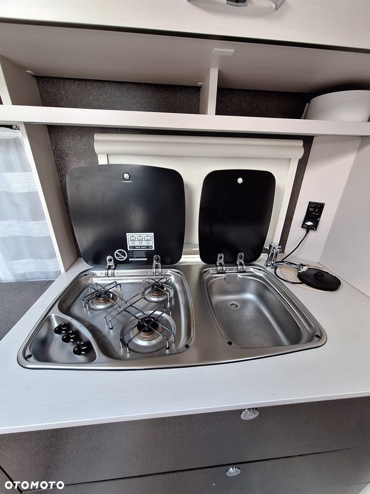 Dethleffs 495 FR C-GO! - 11