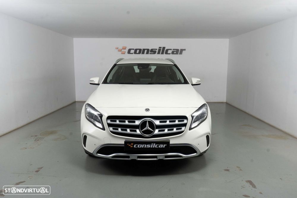 Mercedes-Benz GLA 180 d Urban Aut. - 3