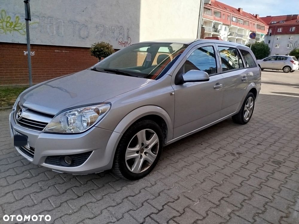 Opel Astra - 1
