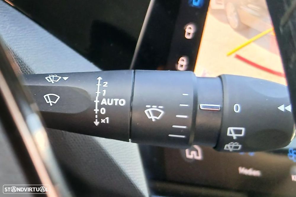 Peugeot 308 SW 1.6 Hybrid Allure e-EAT8 - 11