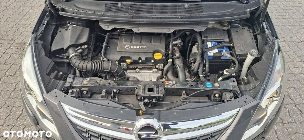 Opel Zafira Tourer 1.4 Turbo Automatik Style - 36
