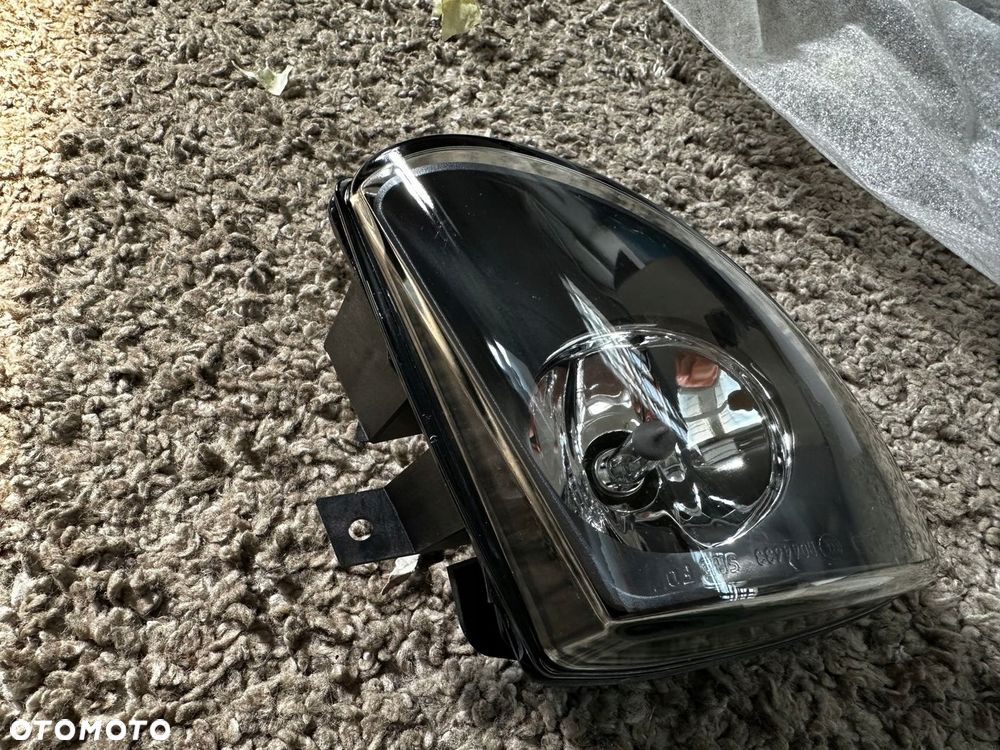 HALOGEN LEWY BMW E87 13101610 - 3