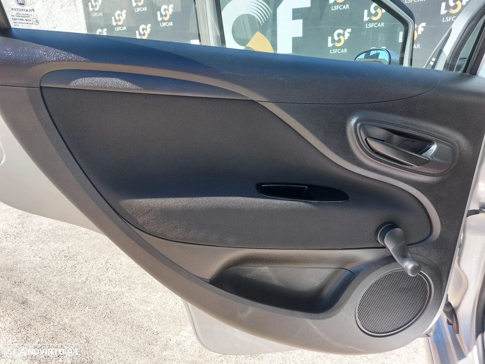 Fiat Punto 1.2 Young S&S - 15