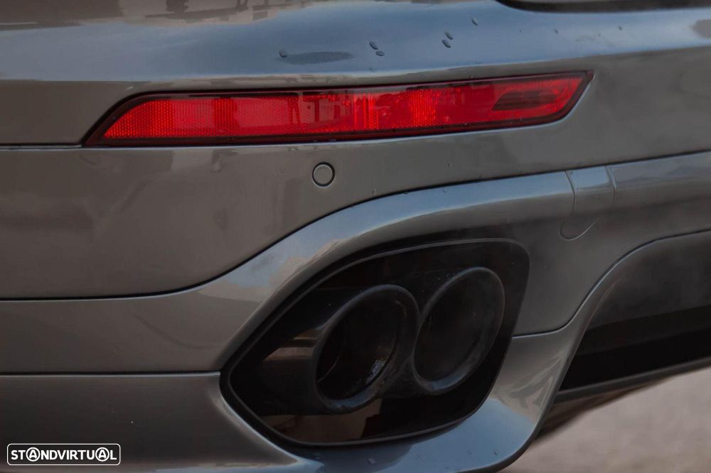 Porsche Cayenne S - 38