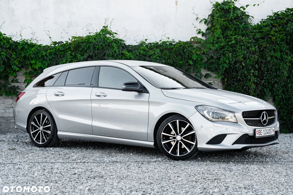 Mercedes-Benz CLA 200 7G-DCT Peak Edition - 4