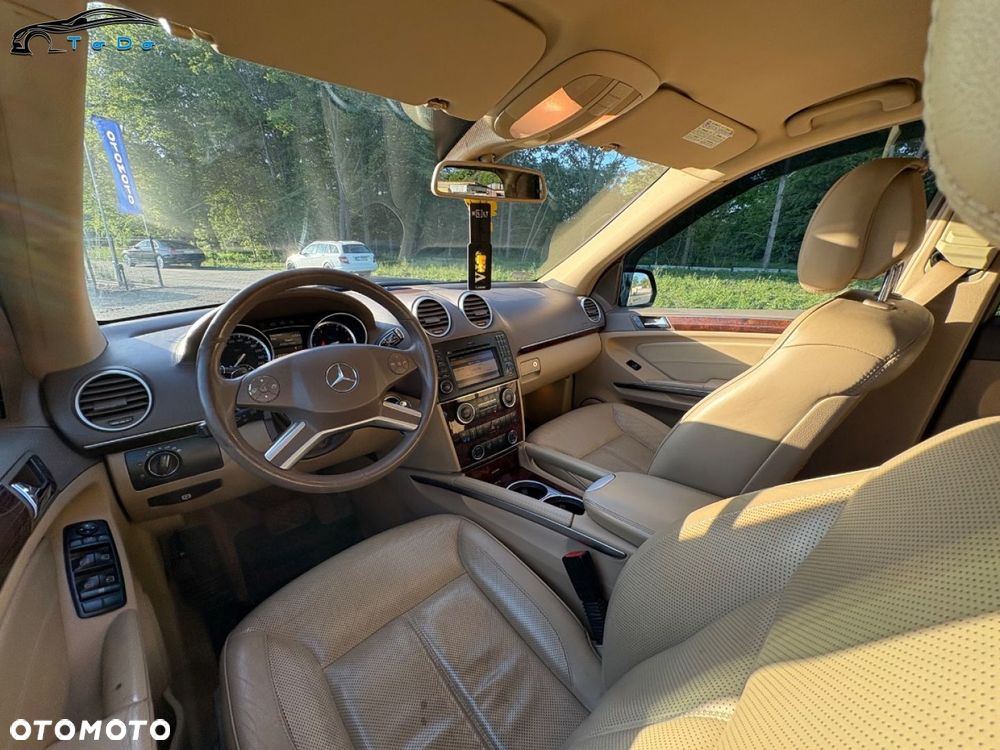 Mercedes-Benz GL 450 CDI DPF 4Matic 7G-TRONIC - 25