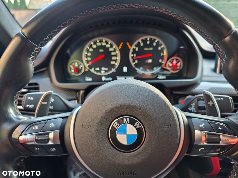BMW X6M - 19