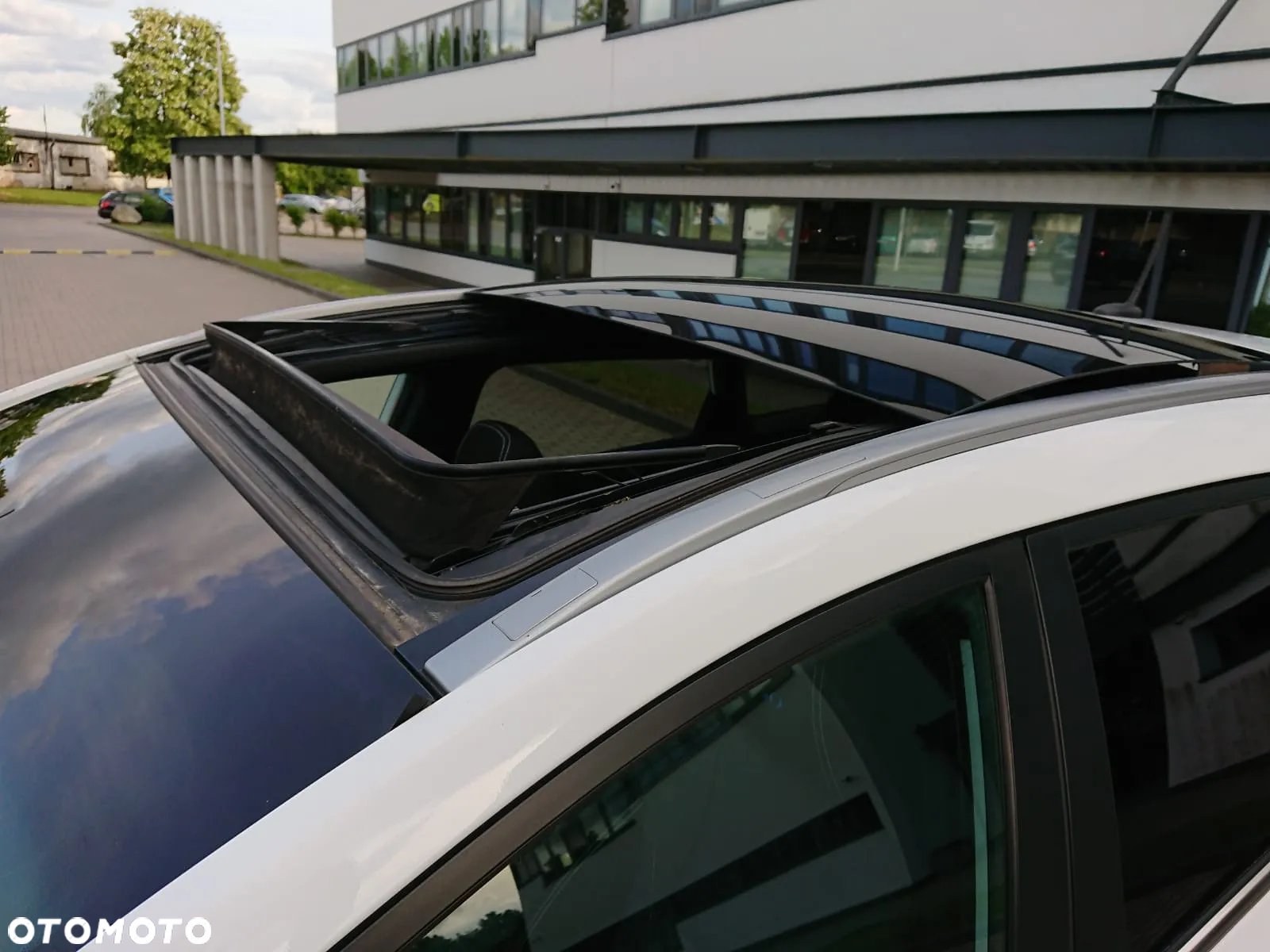 Hyundai i30 1.6 CRDI DCT Premium - 33