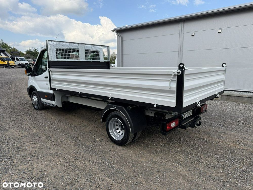 Ford Transit - 19