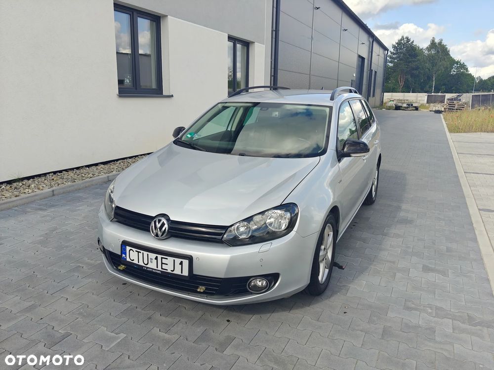 Volkswagen Golf 1.6 TDI DPF DSG MATCH - 19