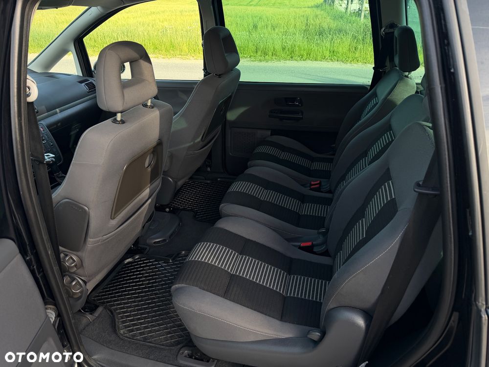 Volkswagen Sharan 1.8 5V Turbo United - 28