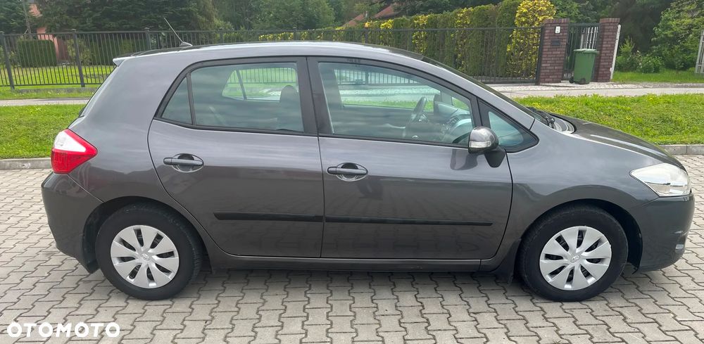 Toyota Auris 1.33 VVT-i Life Comfort - 6