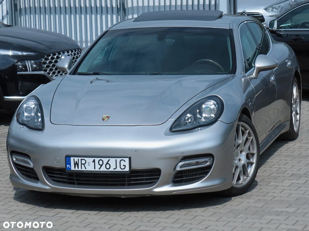 Porsche Panamera Turbo S PDK - 29