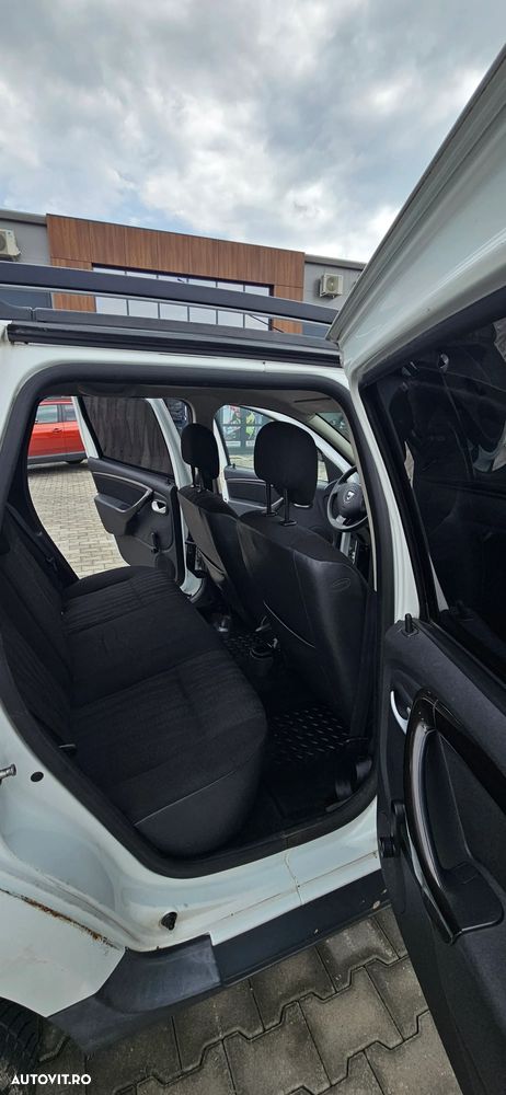 Dacia Duster 1.5 dCi 4x4 Ambiance - 10