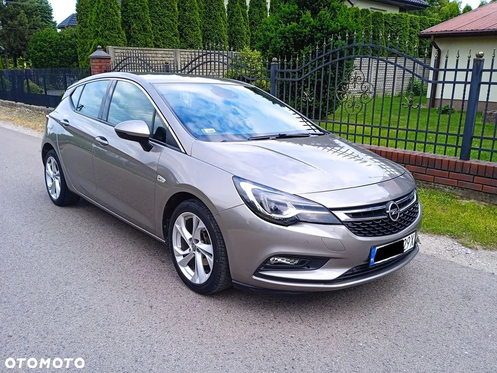 Opel Astra 1.4 T Dynamic - 31