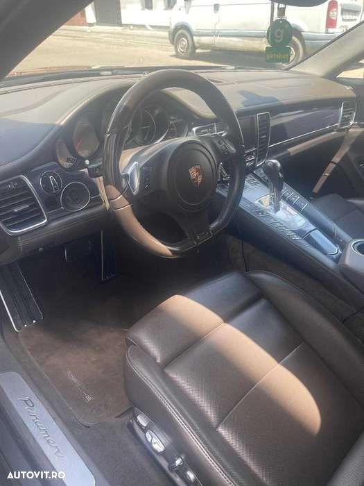 Porsche Panamera 3.0 Tiptronic S - 4