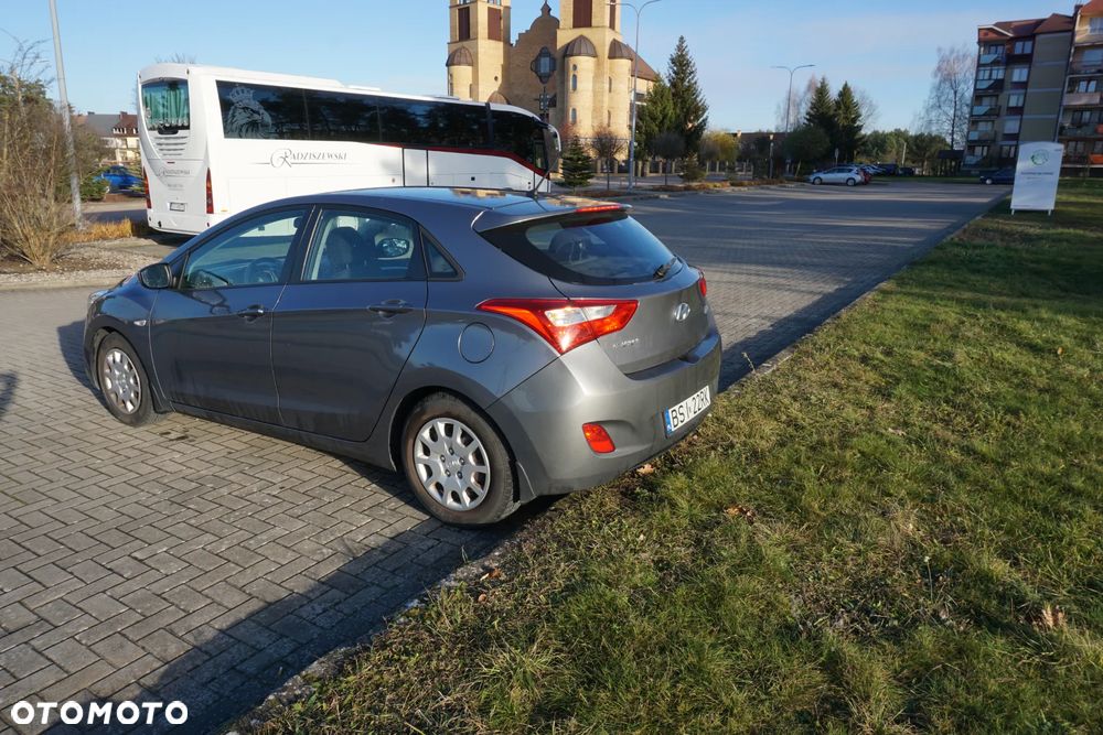 Hyundai i30 1.4 Classic - 10