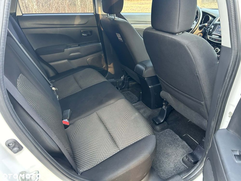 Mitsubishi ASX 1.6 2WD Invite - 12