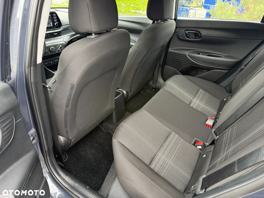 Hyundai i20 - 13
