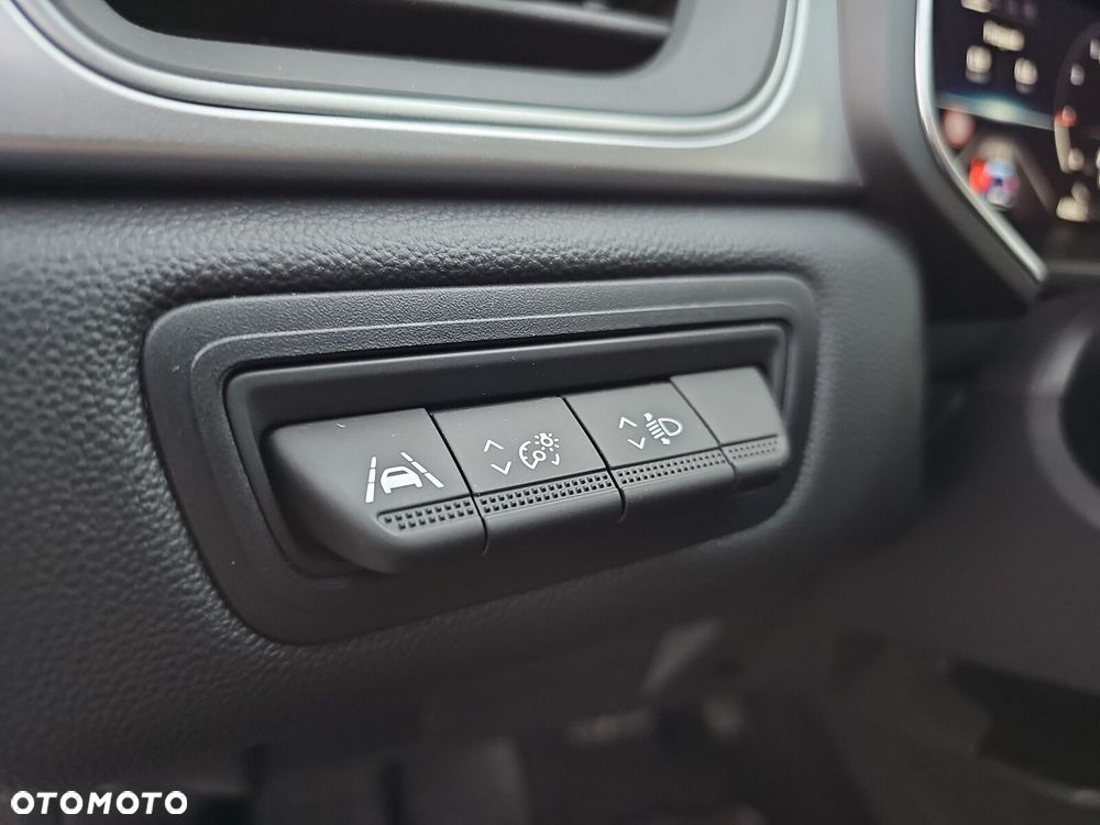 Renault Captur 1.3 TCe mHEV Techno EDC - 26