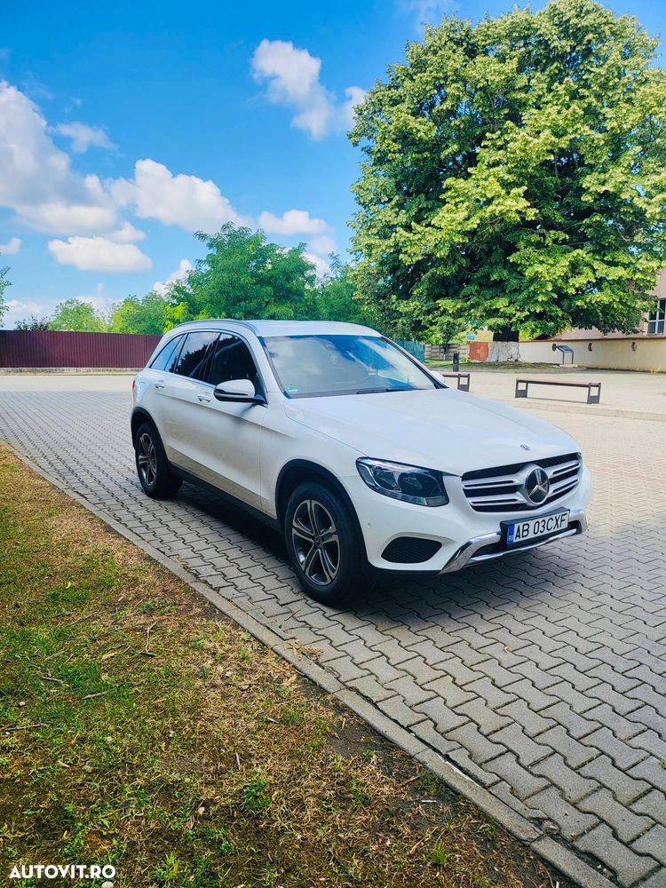 Mercedes-Benz GLC 250 4MATIC 9G-TRONIC - 1