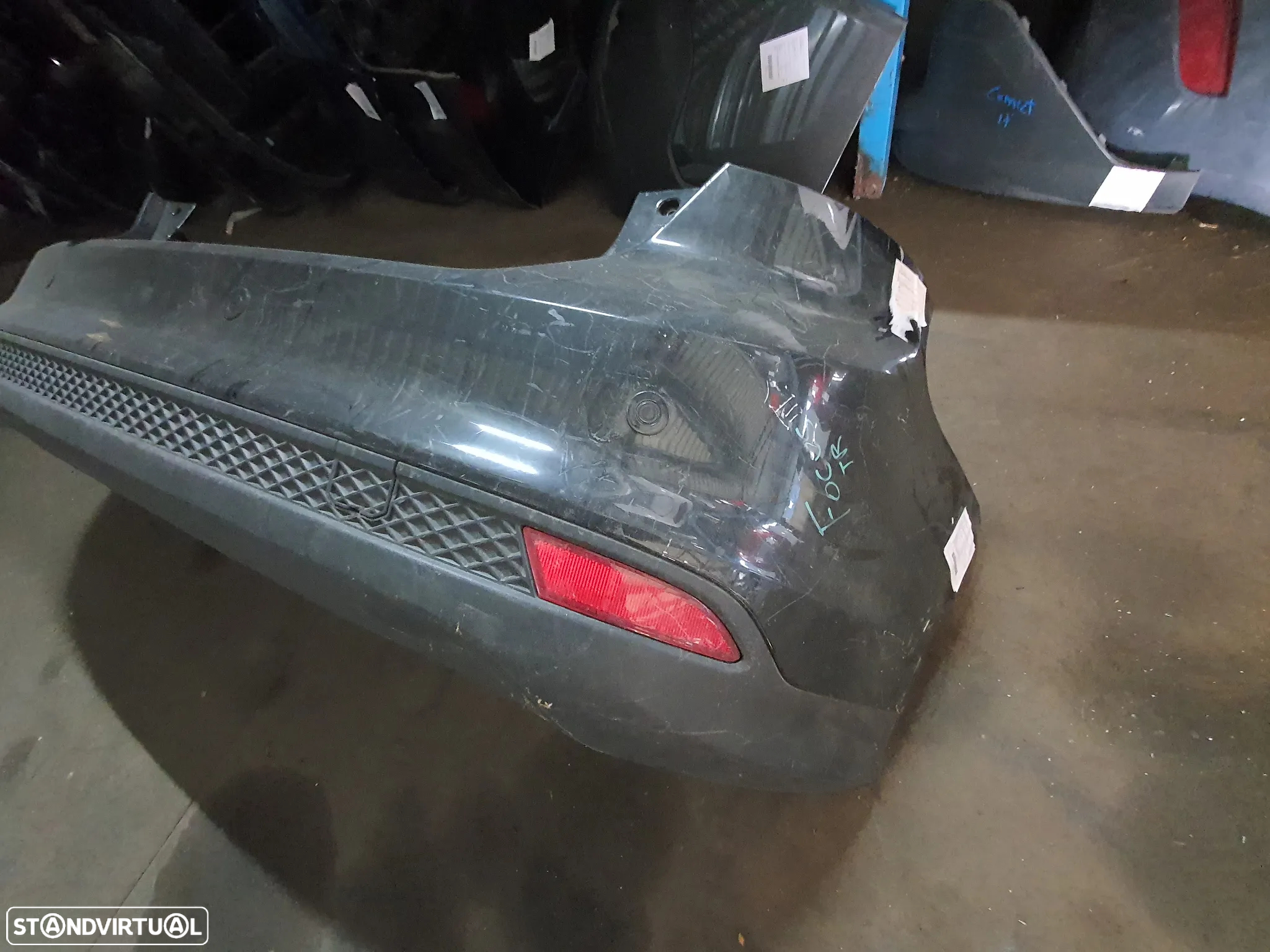 PARA CHOQUES TRAS FORD FOCUS III 11- / BM51A17906A - 2