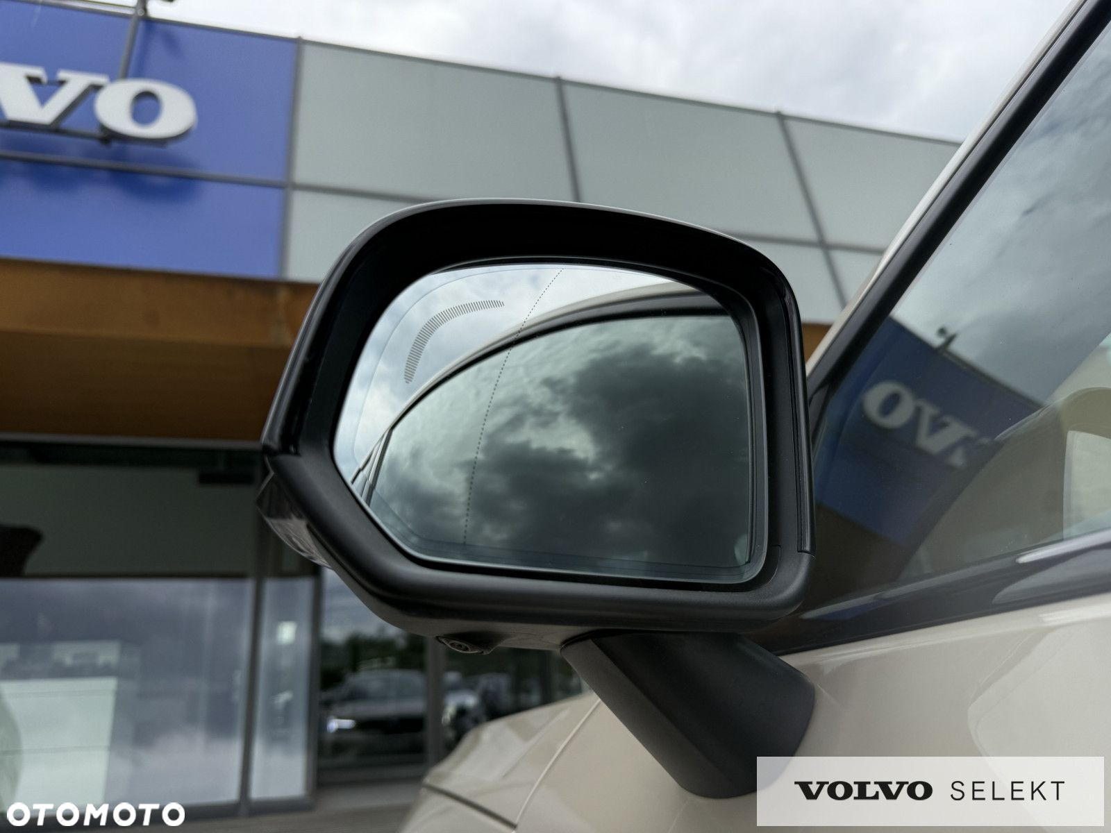 Volvo XC 40 - 15