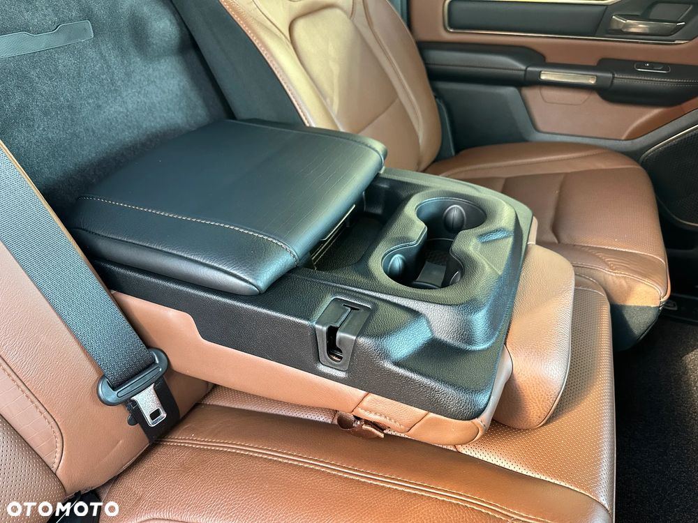 RAM 1500 5.7 Crew Cab Longhorn - 18