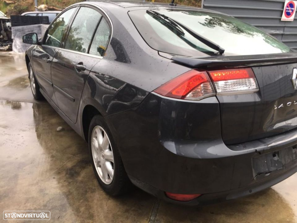 Renault Laguna III 1.5 dci 110cv de 2010 para peças - 4