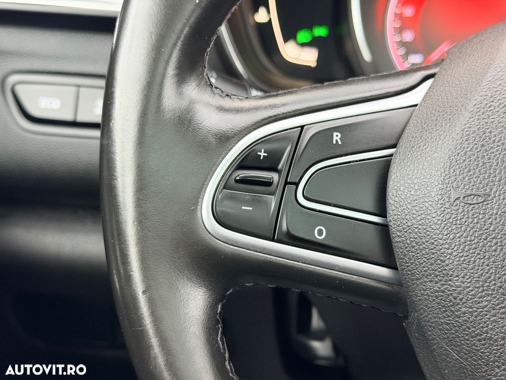 Renault Kadjar Energy dCi 130 Bose Edition - 24