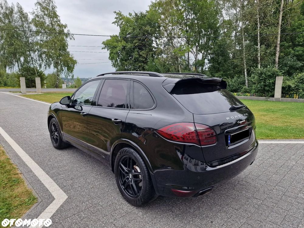 Porsche Cayenne Diesel Platinum Edition - 3