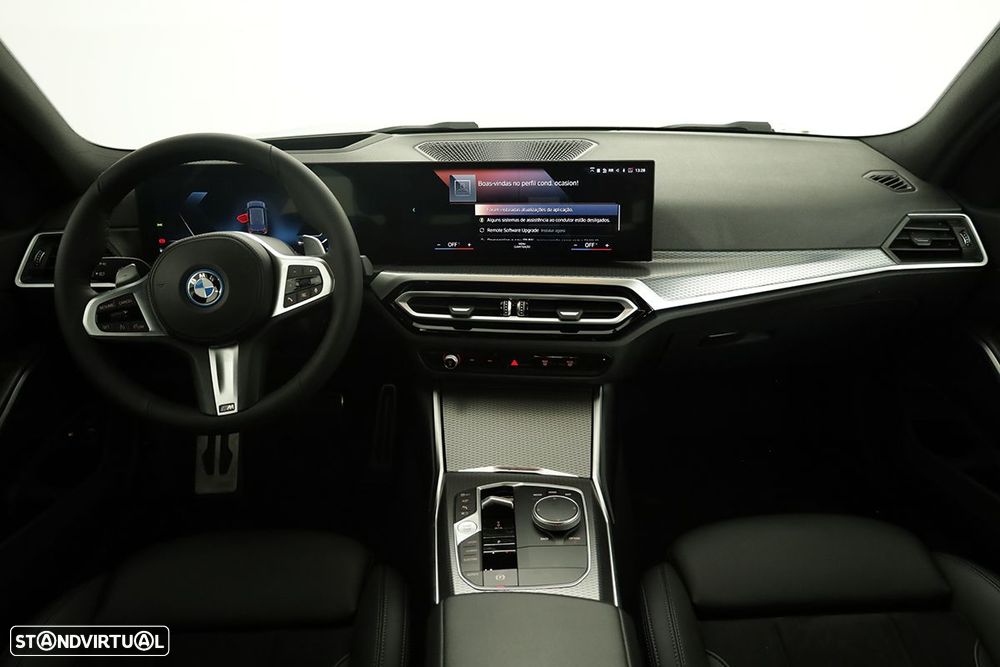 BMW 330 e Touring Pack M Auto - 9