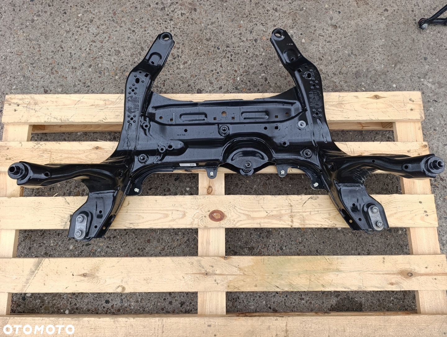 BMW U11 X1 WÓZEK PRZEDNI SANKI 8836338 - 2