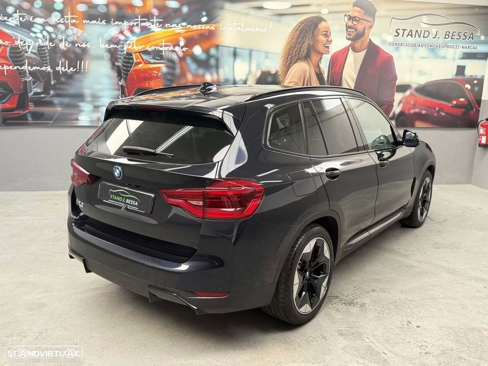 BMW iX3 M Sport Impressive - 7
