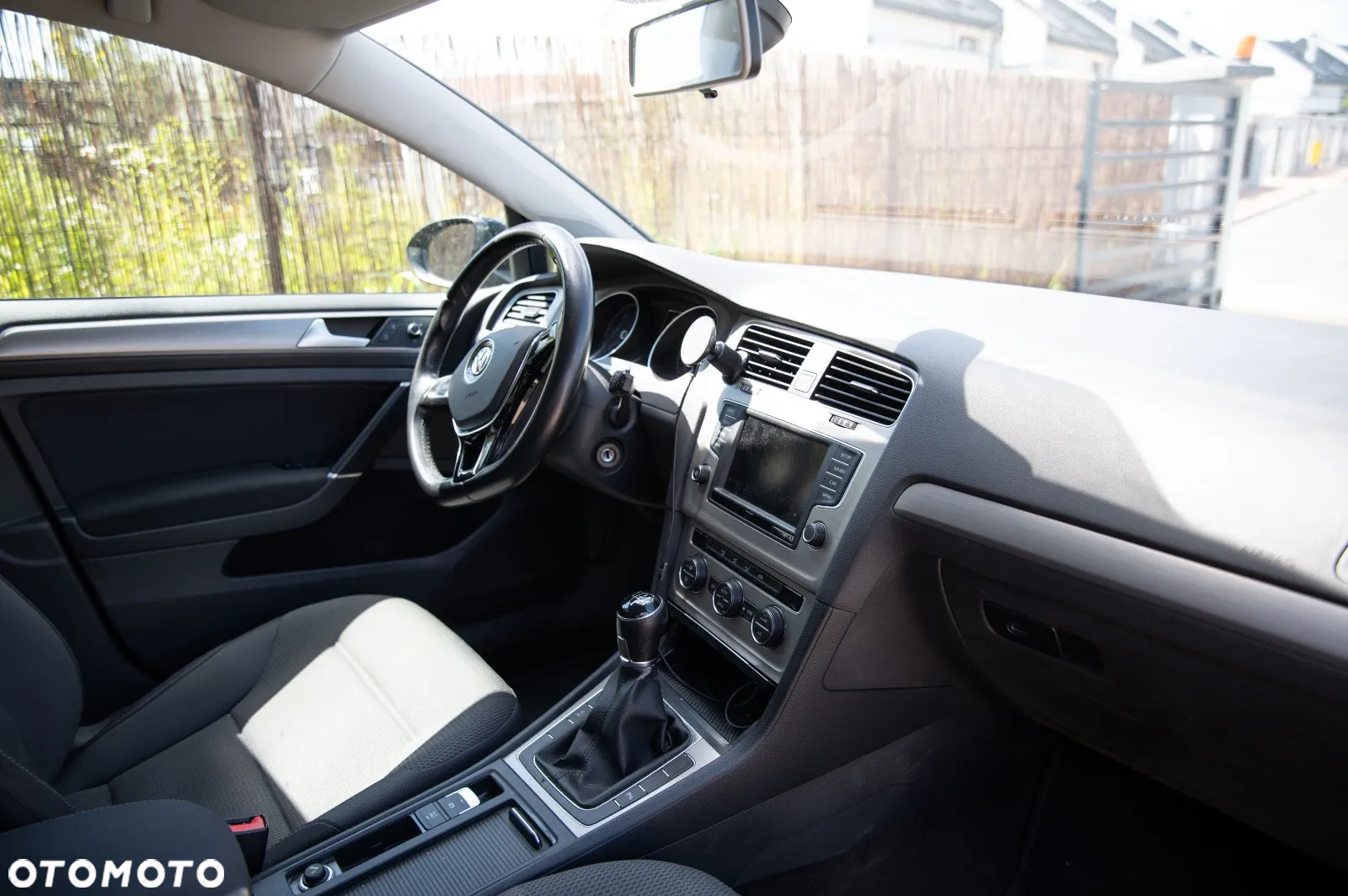 Volkswagen Golf VII 1.6 TDI BMT Comfortline - 11