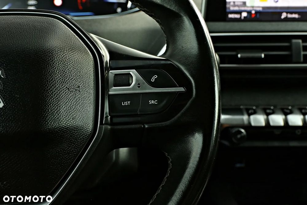 Peugeot 3008 - 24