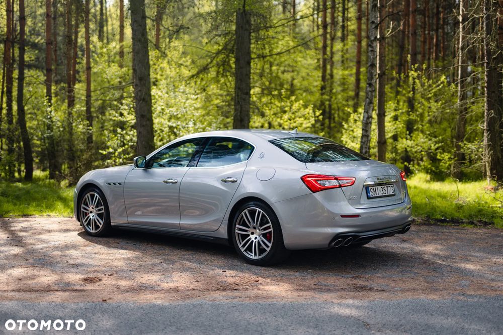 Maserati Ghibli S Q4 Essence - 8