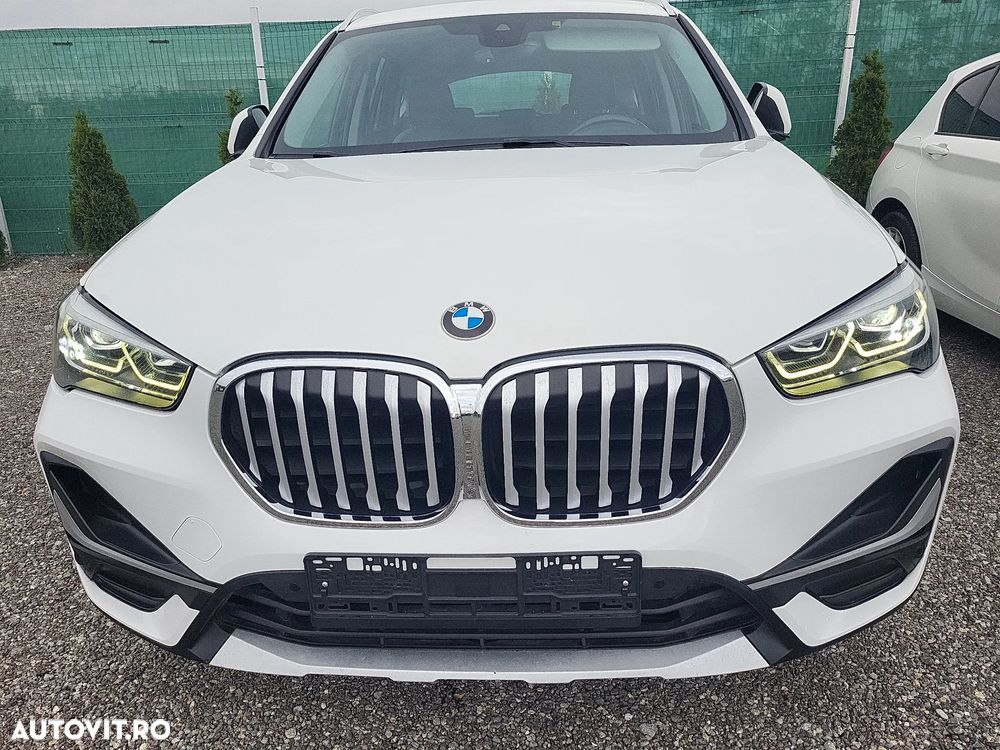 BMW X1 sDrive18d - 9