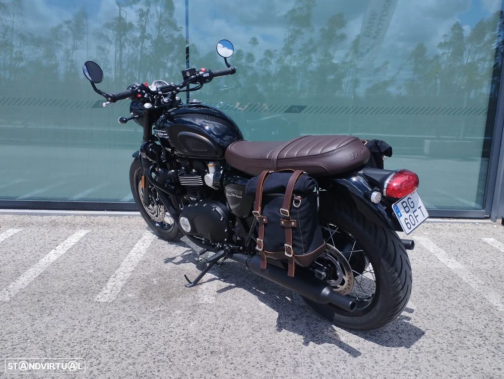 Triumph Bonneville T120 Black - 3