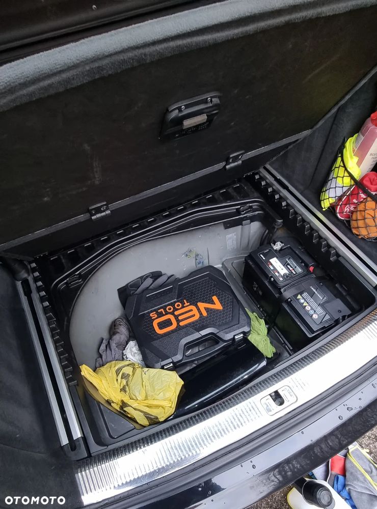 Audi A6 Avant 3.0 TDI DPF quattro tiptronic - 11