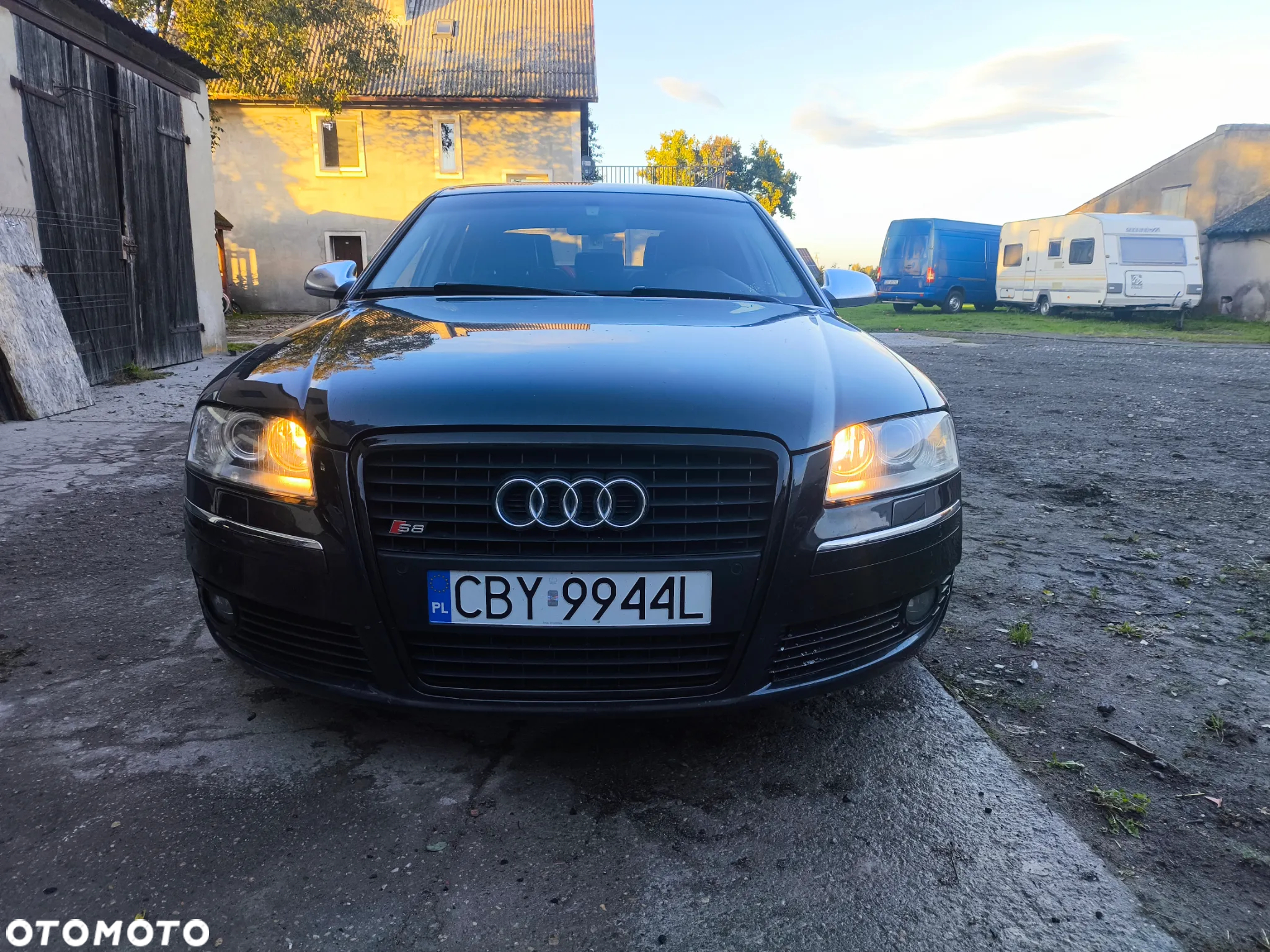 Audi A8 4.2 FSI Quattro - 2