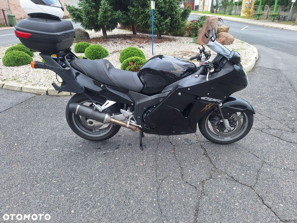 Honda CBR - 3