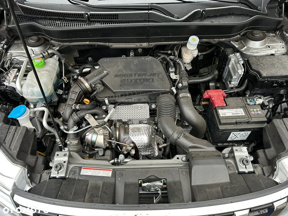 Suzuki Vitara 1.4 Boosterjet Premium 2WD - 24