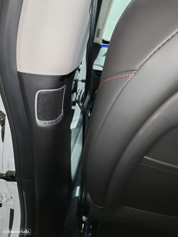 Xpeng P7i 86.2 kWh AWD Performance - 21