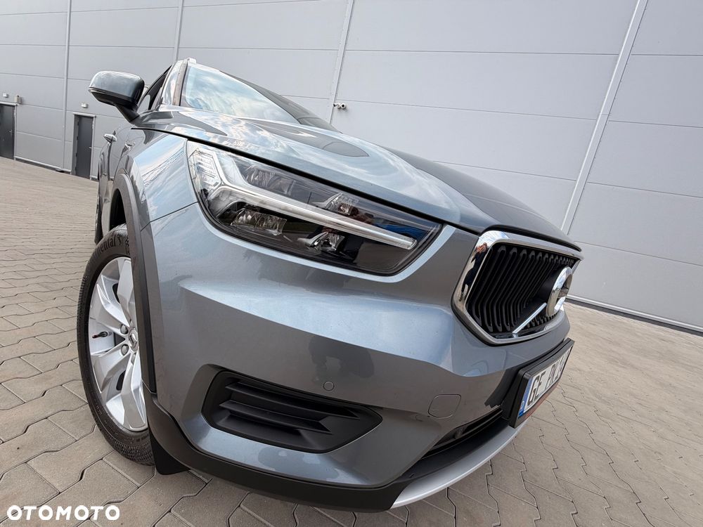 Volvo XC 40 D3 Momentum Pro - 4